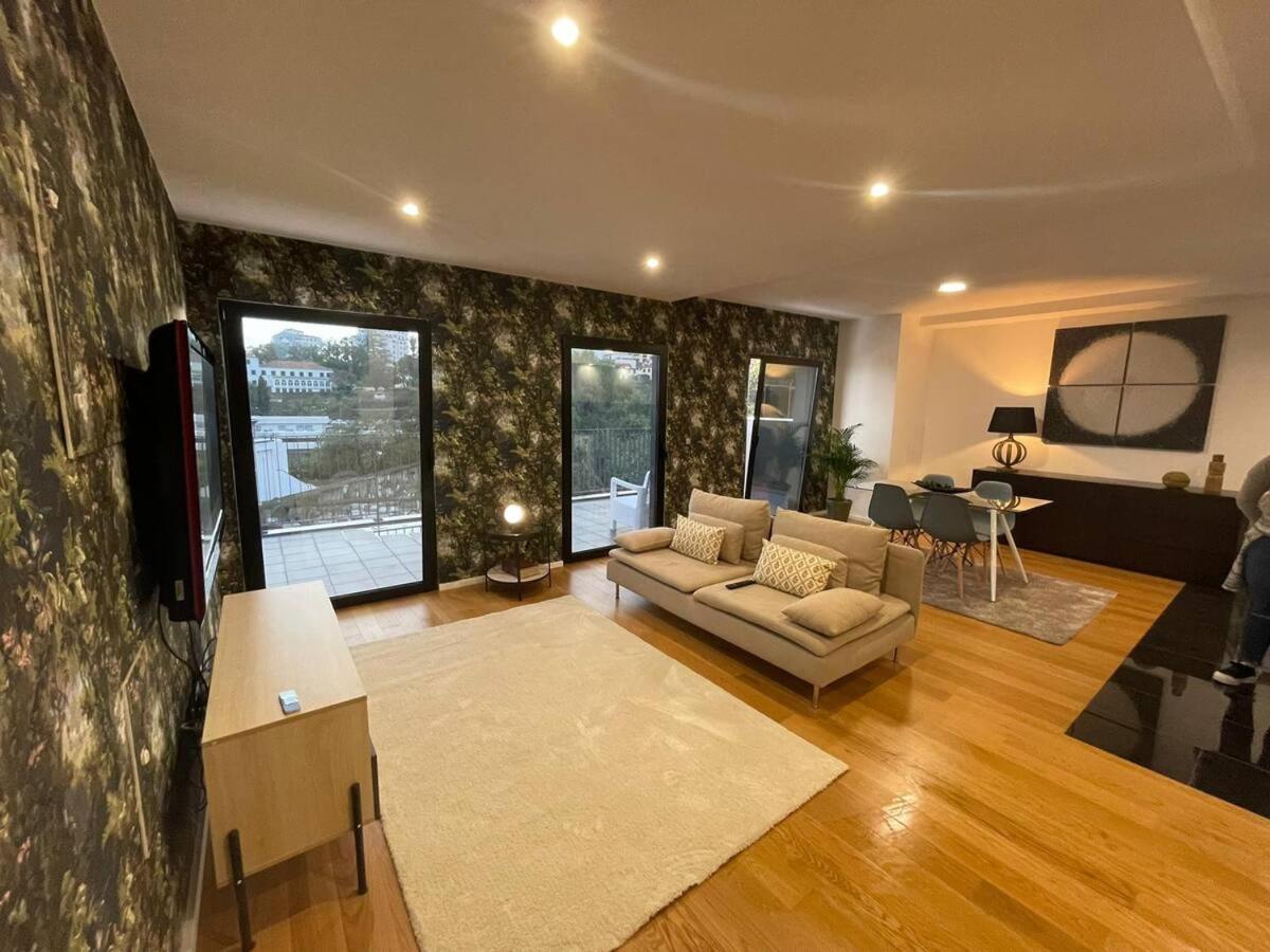Carreira Residence Фуншал Екстериор снимка